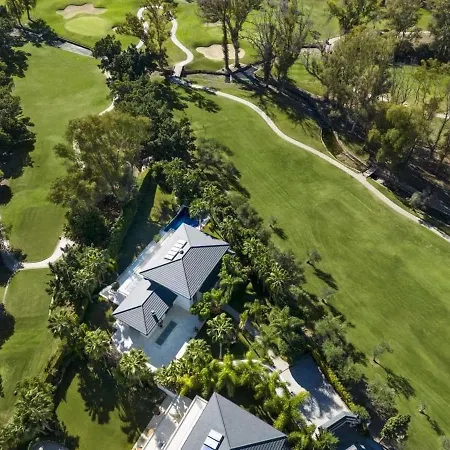 Esta En Primera Linea De Golf Marbella
